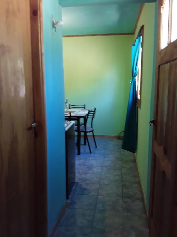 Cabanas Casa De Piedra Hotel Перито Морено Екстериор снимка